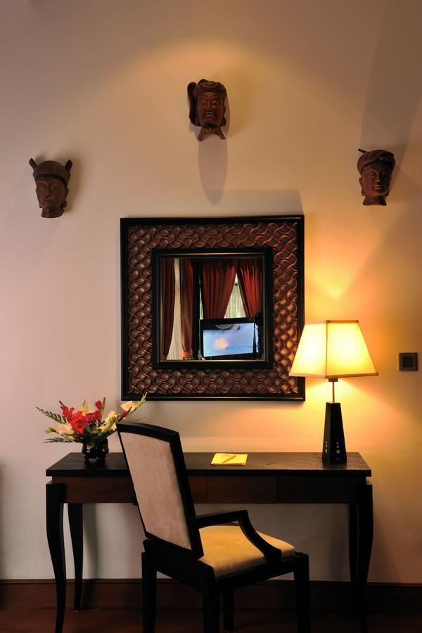 Aureum Palace Hotel & Resort Inle 낭쉐 외부 사진