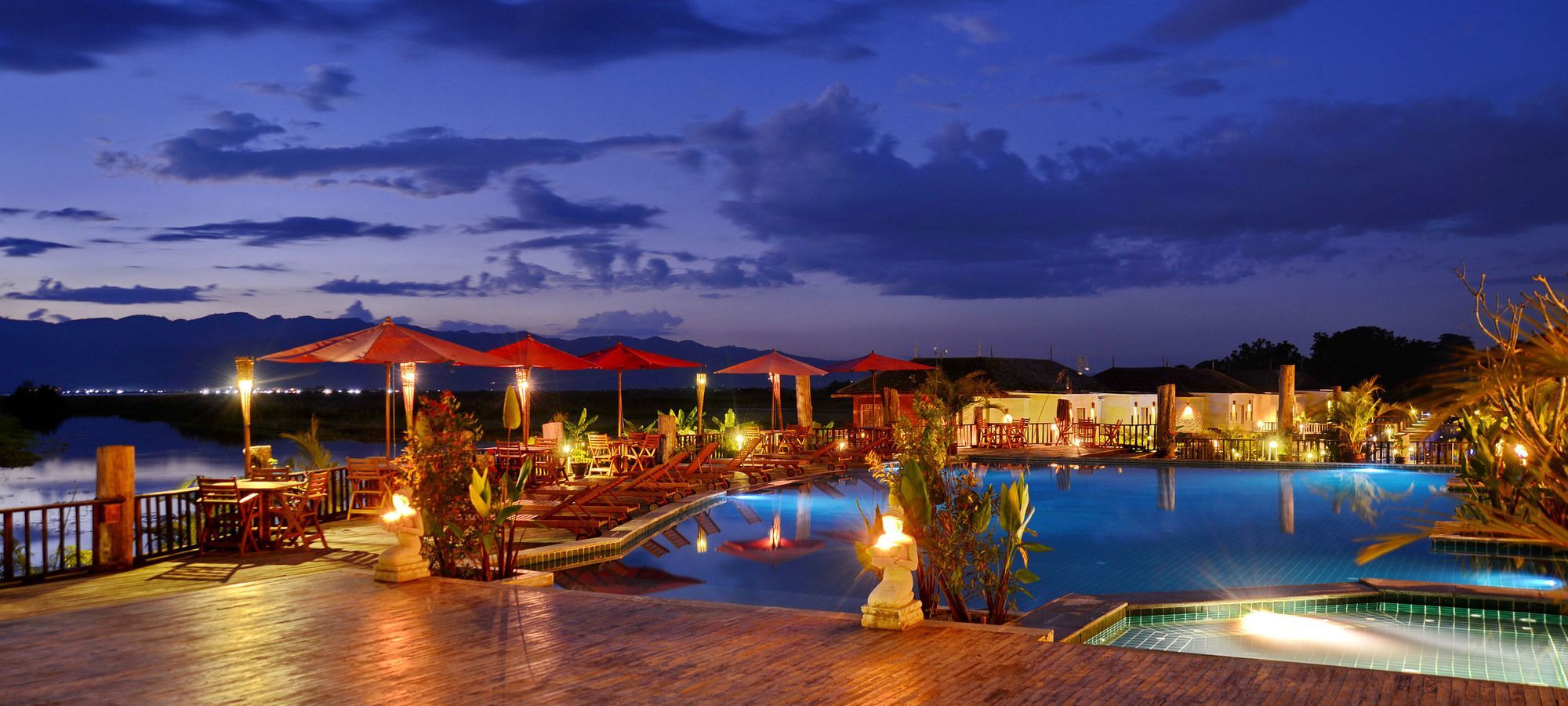 Aureum Palace Hotel & Resort Inle 낭쉐 외부 사진